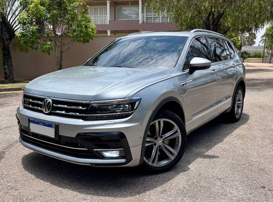 VOLKSWAGEN TIGUAN 2.0 350 TSI GASOLINA ALLSPACE R-LINE 4MOTION DSG